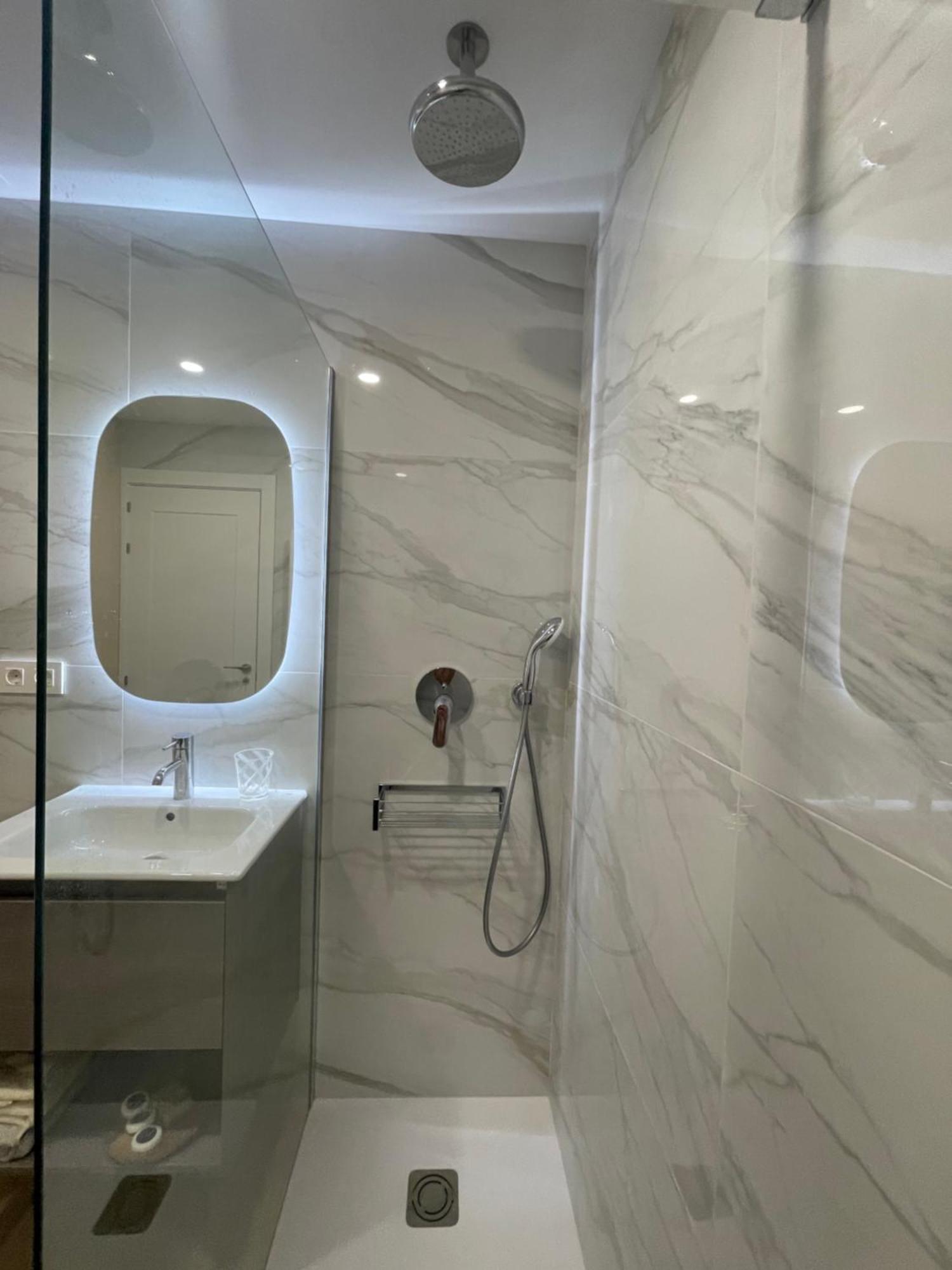 Riscal Suits Luxury 阿利坎特 外观 照片